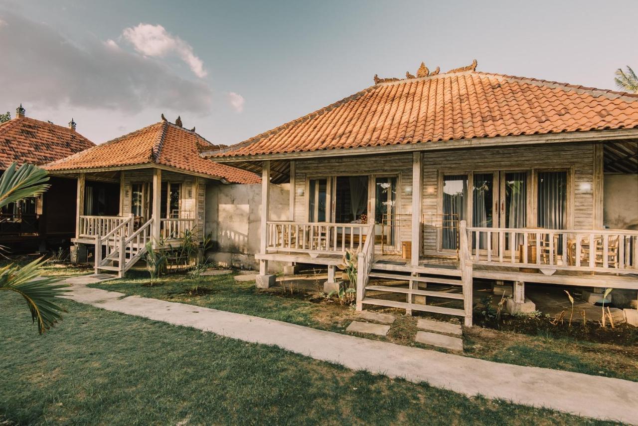 Отель The Bridge Huts Нуса-Лембонган Экстерьер фото